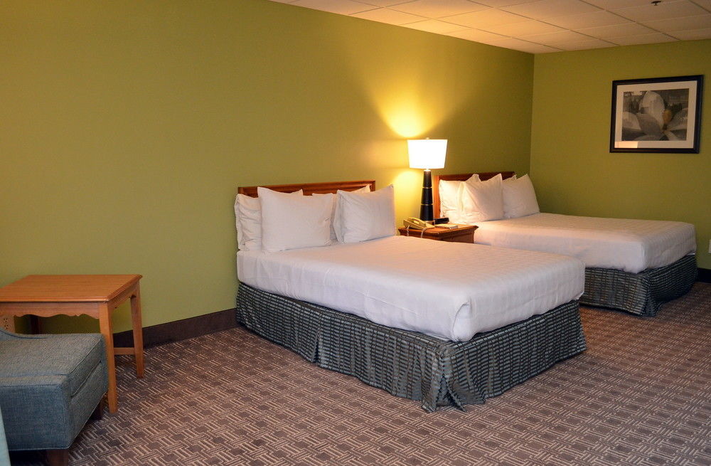 The At Emory Inn
